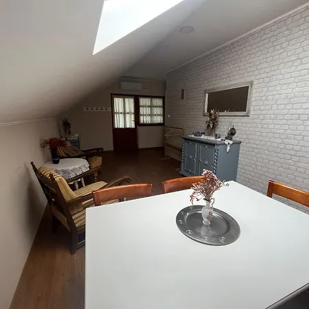 Bozsity Vendeghaz بيت ضيافة 3*